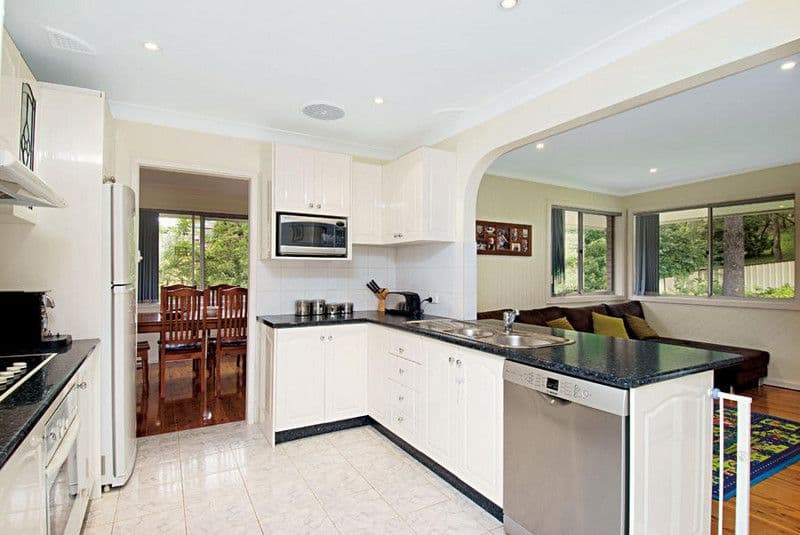 6 Carver Crescent, Baulkham Hills NSW 2153, Baulkham Hills - Thumbnail 3