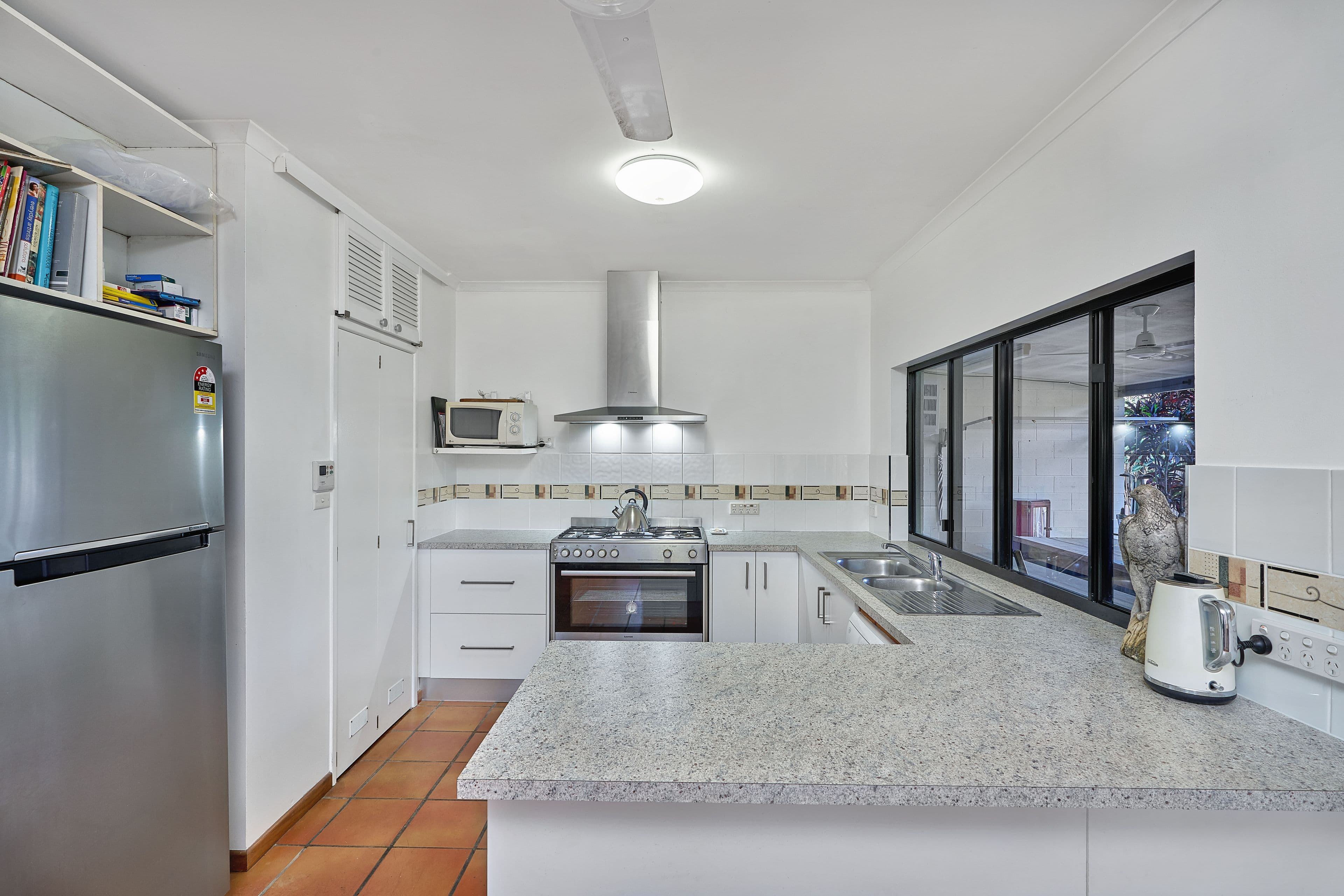 79 Campbell Street, Gordonvale QLD 4865, Gordonvale - Thumbnail 3
