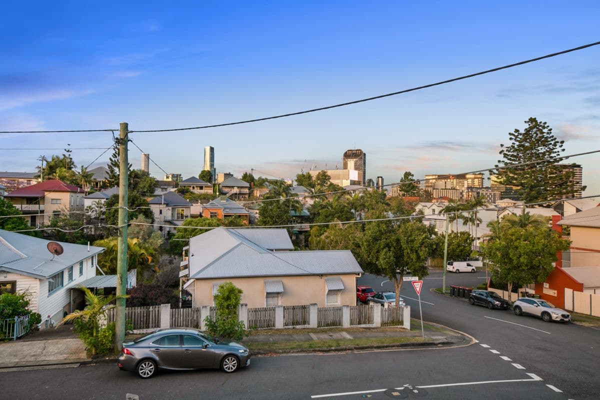 31 Julia Street, Highgate Hill QLD 4101, Highgate Hill - Thumbnail 4