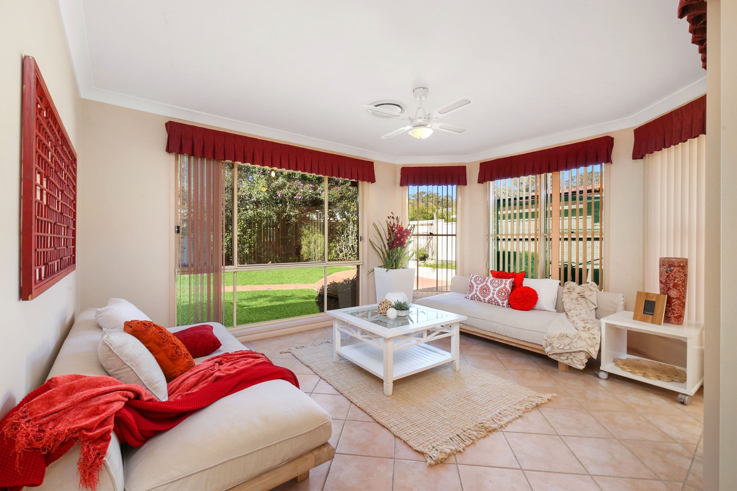 1 Shelly Place/249 High Street, Hastings, Hastings - Image 1