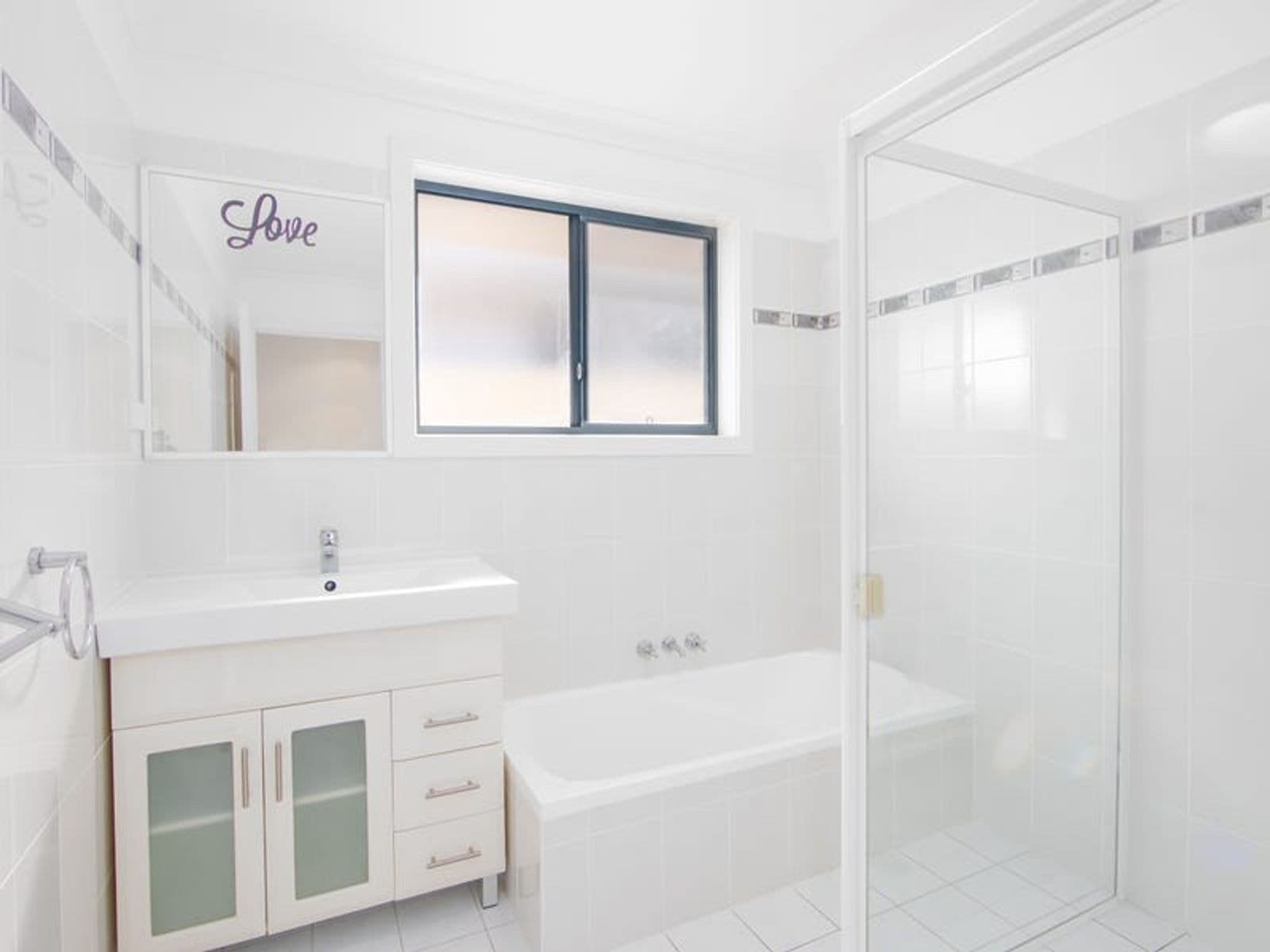 1/5 Park Avenue, Yamba NSW 2464, Yamba - Thumbnail 5