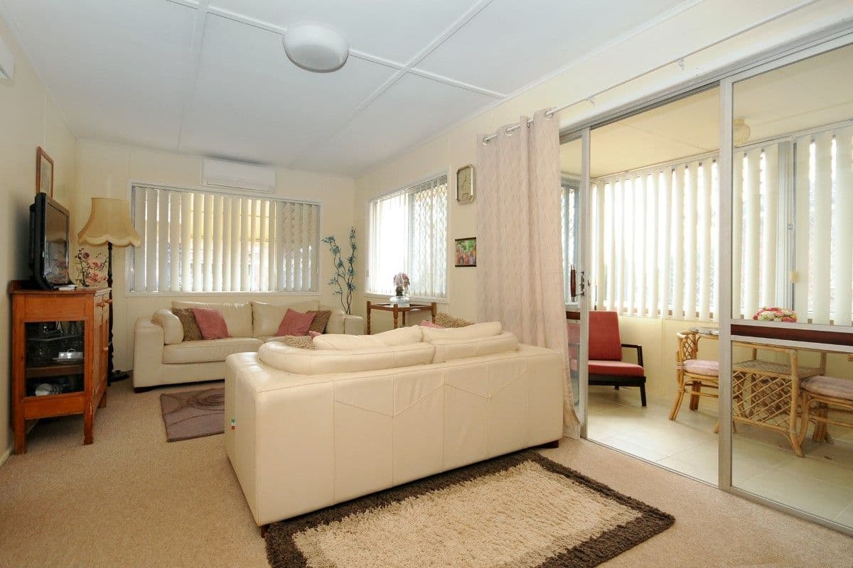 194 Ruthven Street, NORTH TOOWOOMBA QLD 4350, North Toowoomba - Thumbnail 2