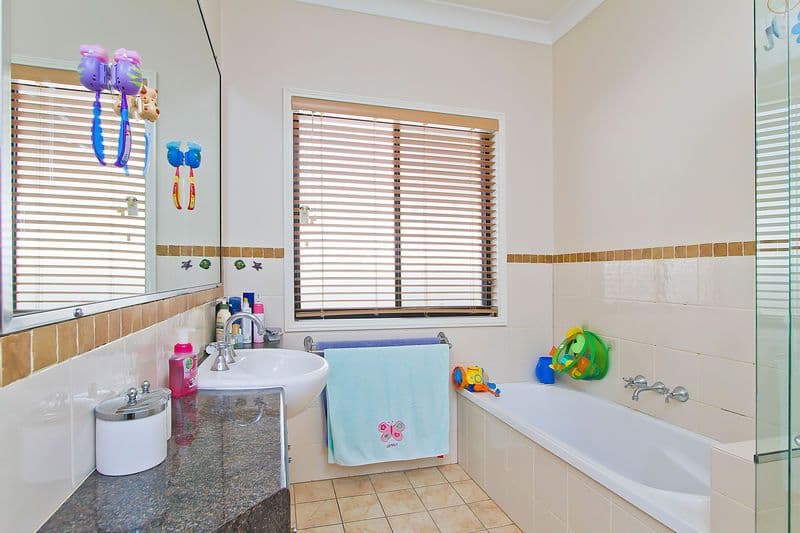 30 Lancewood Circuit, ROBINA QLD 4226, Robina - Thumbnail 5