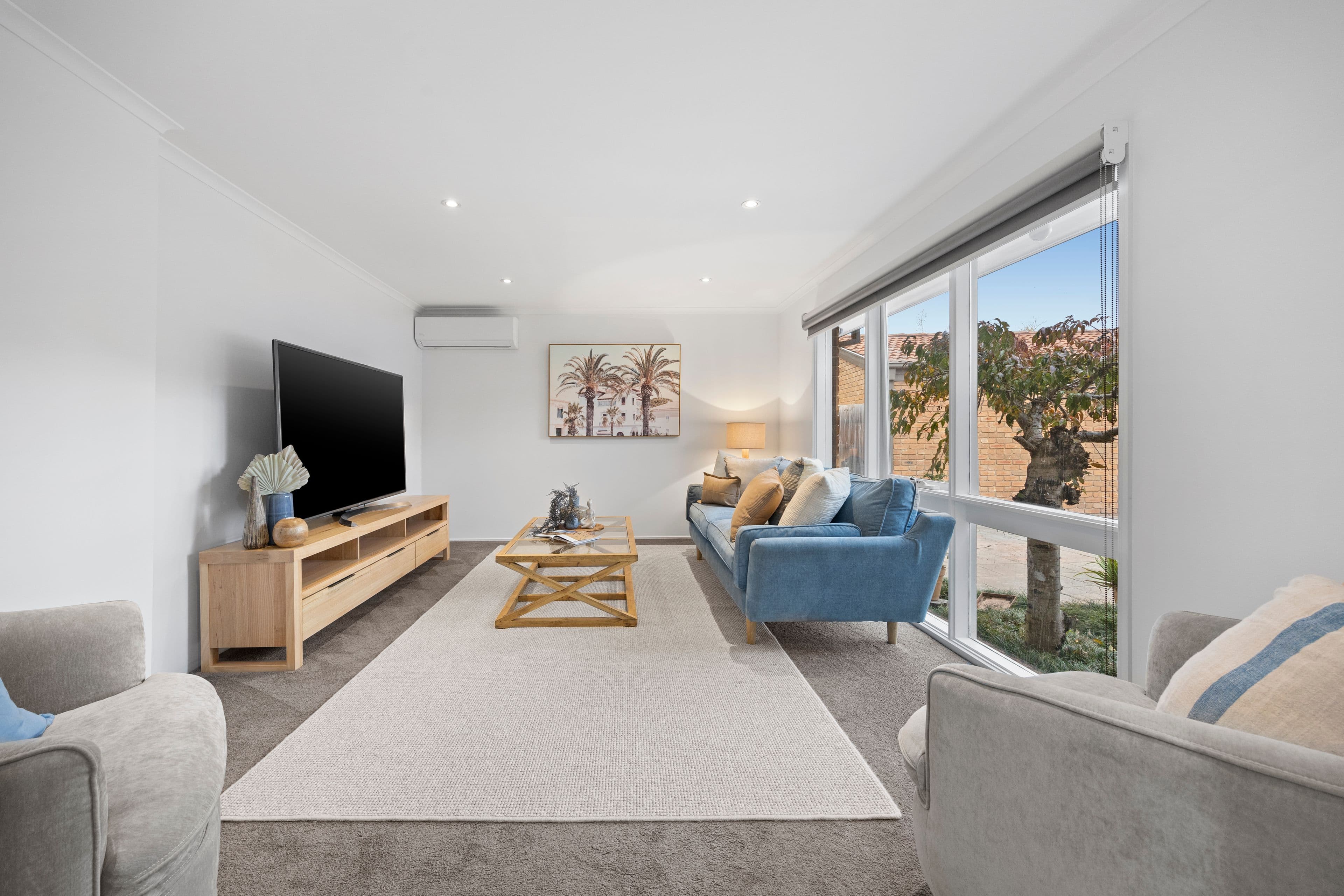 19 Woodside Drive, Rowville VIC 3178, Rowville - Thumbnail 2