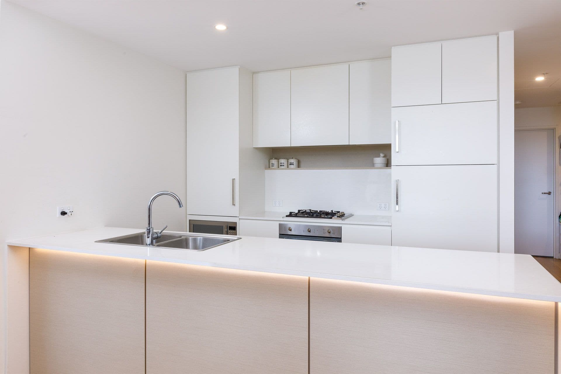2 / 64 Sandy Point Road, Corlette NSW 2315, Corlette - Thumbnail 3