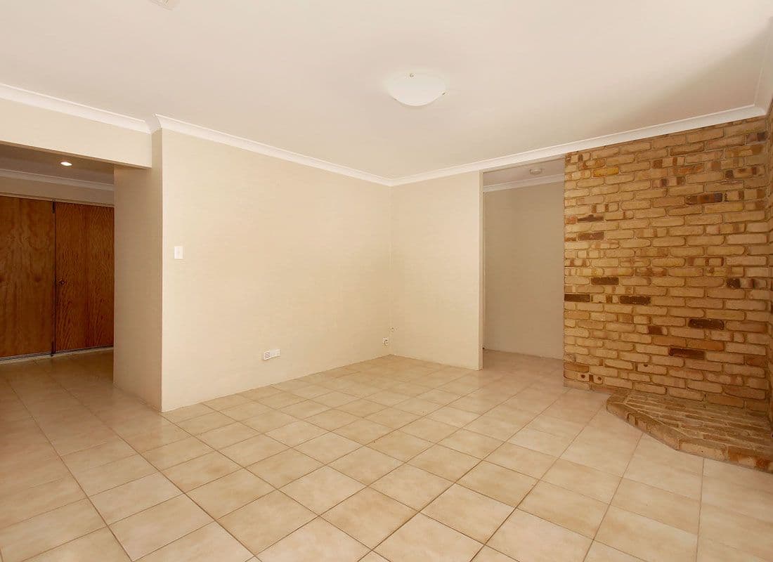 12 Hickory Drive, THORNLIE WA 6108, Thornlie - Thumbnail 7