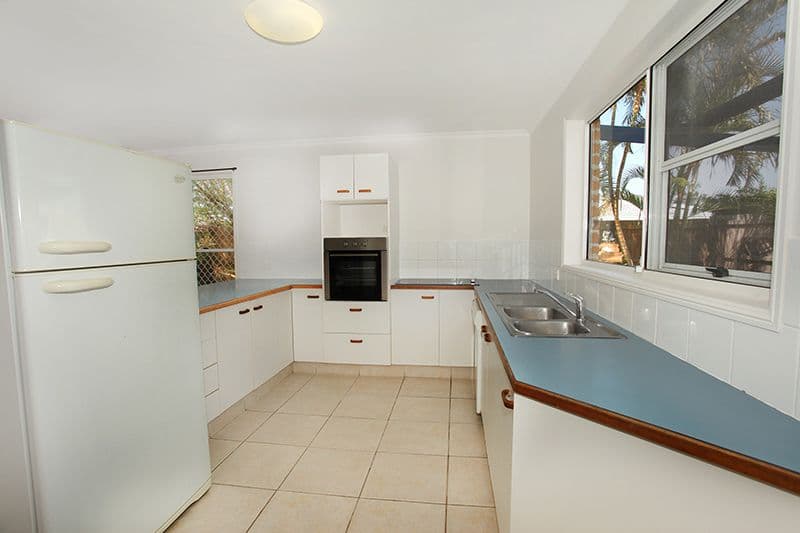 98 Amarina Avenue, MOOLOOLABA QLD 4557, Mooloolaba - Thumbnail 4