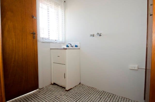 2 Swan Street, NEWNHAM TAS 7248, Newnham - Thumbnail 6