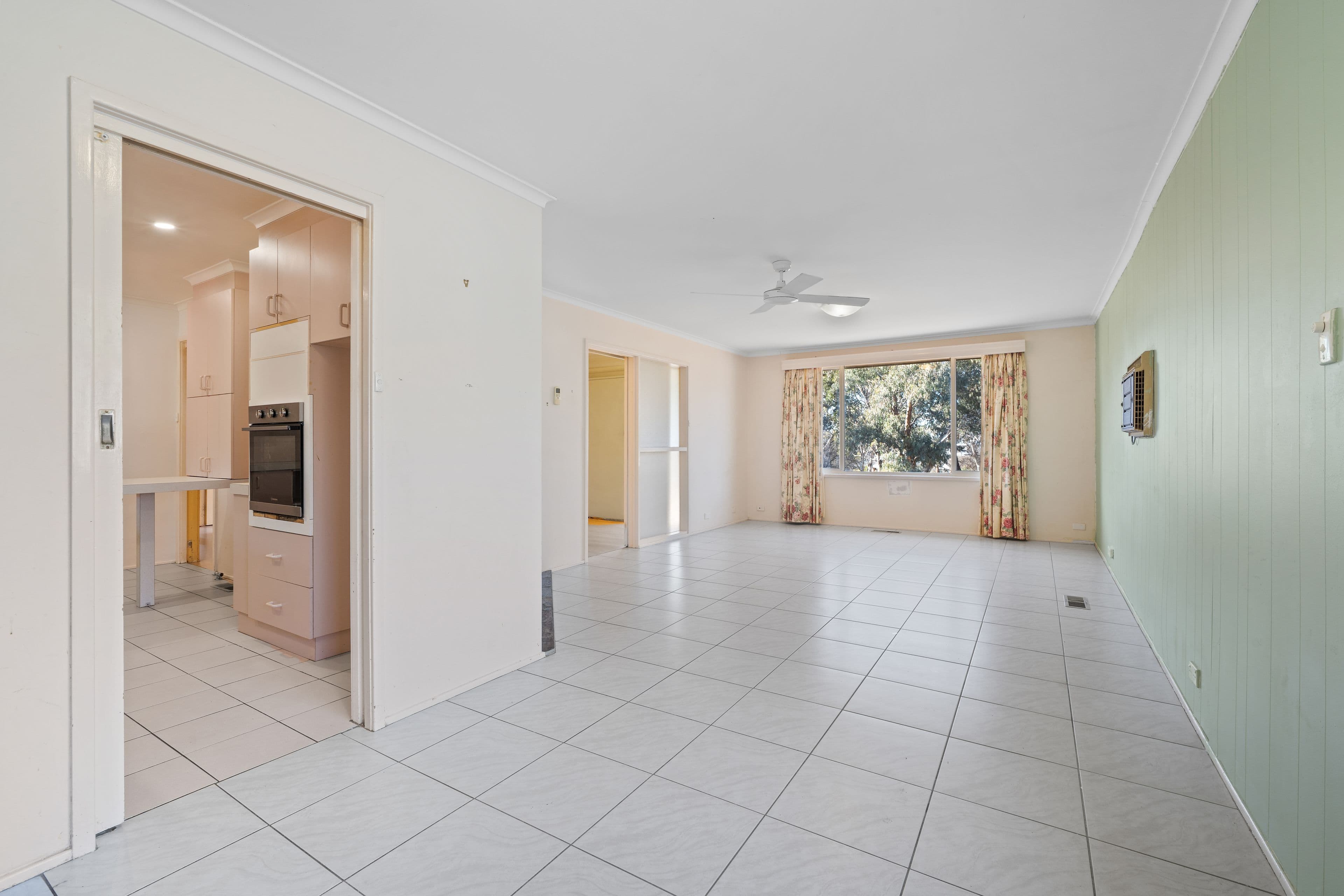 11 St Clair Place, Lyons ACT 2606, Lyons - Thumbnail 5