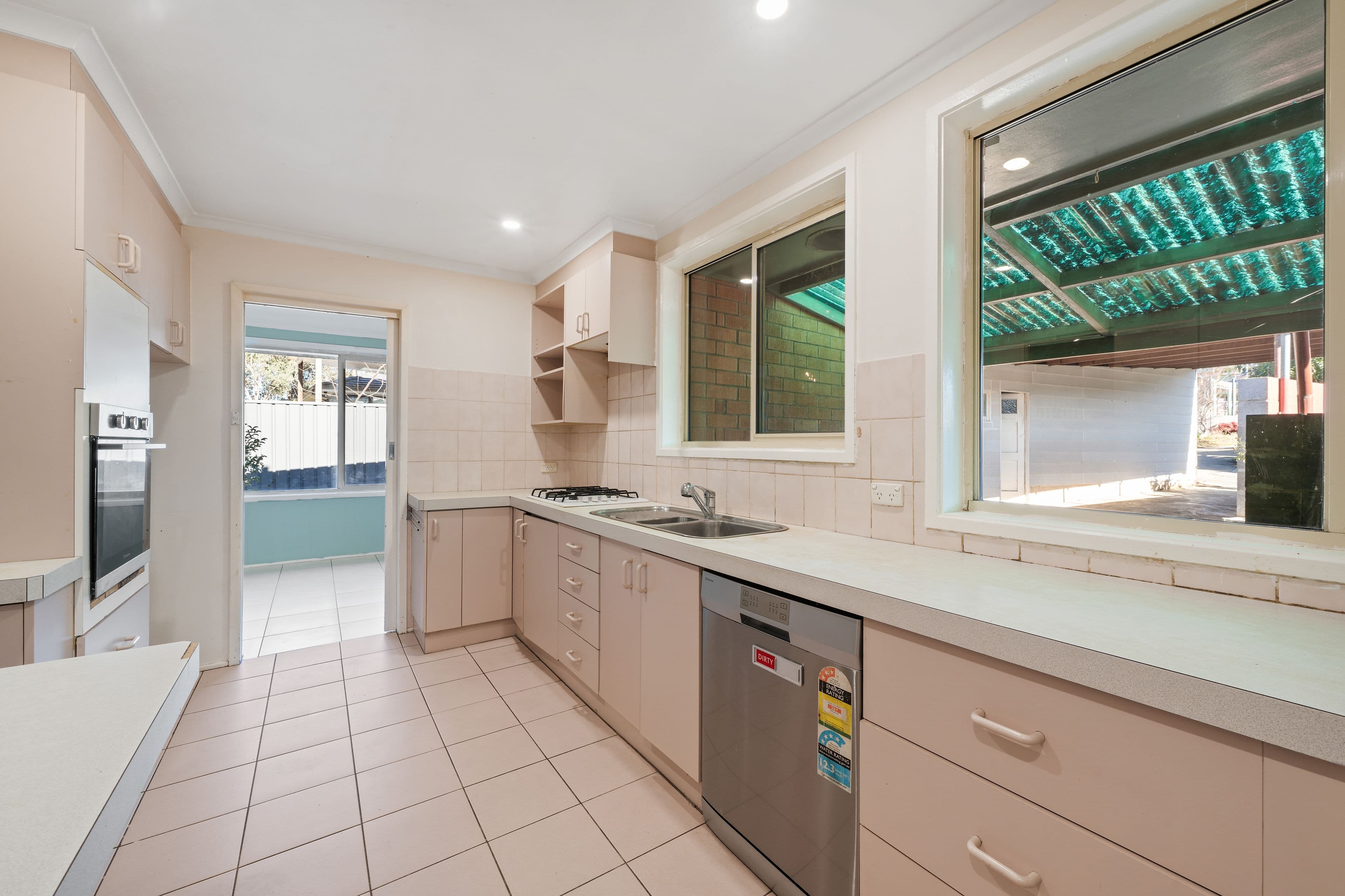 11 St Clair Place, Lyons ACT 2606, Lyons - Thumbnail 7