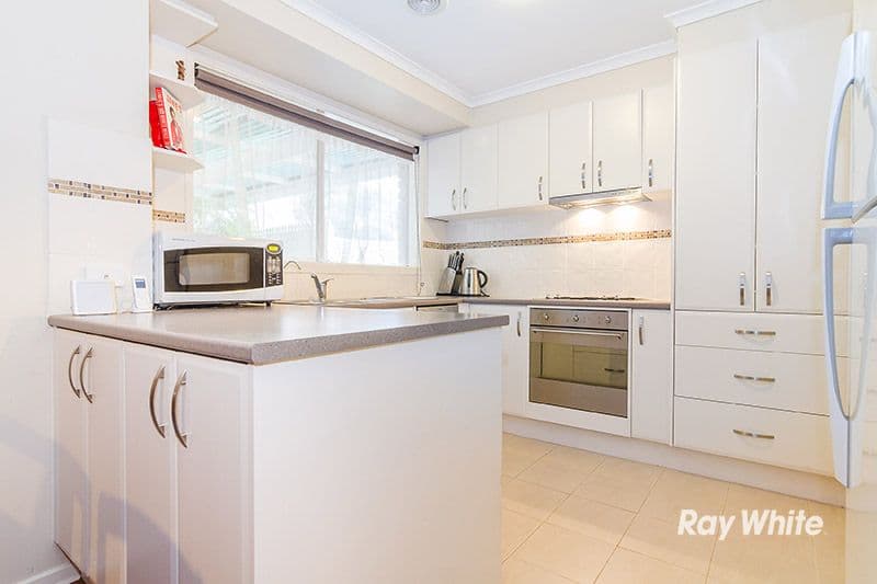 47 Hamilton Drive, Cranbourne North VIC 3977, Cranbourne North - Thumbnail 5