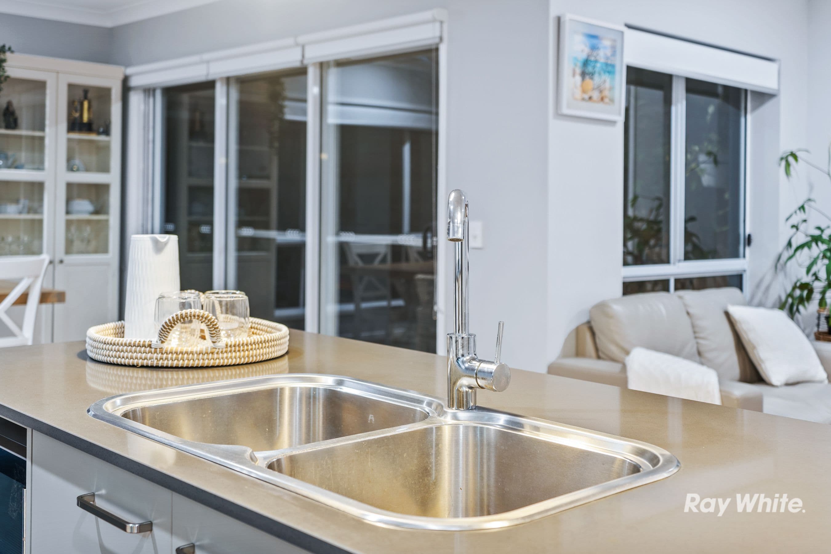 3 Leaf Street, Greenbank QLD 4124, Greenbank - Thumbnail 4