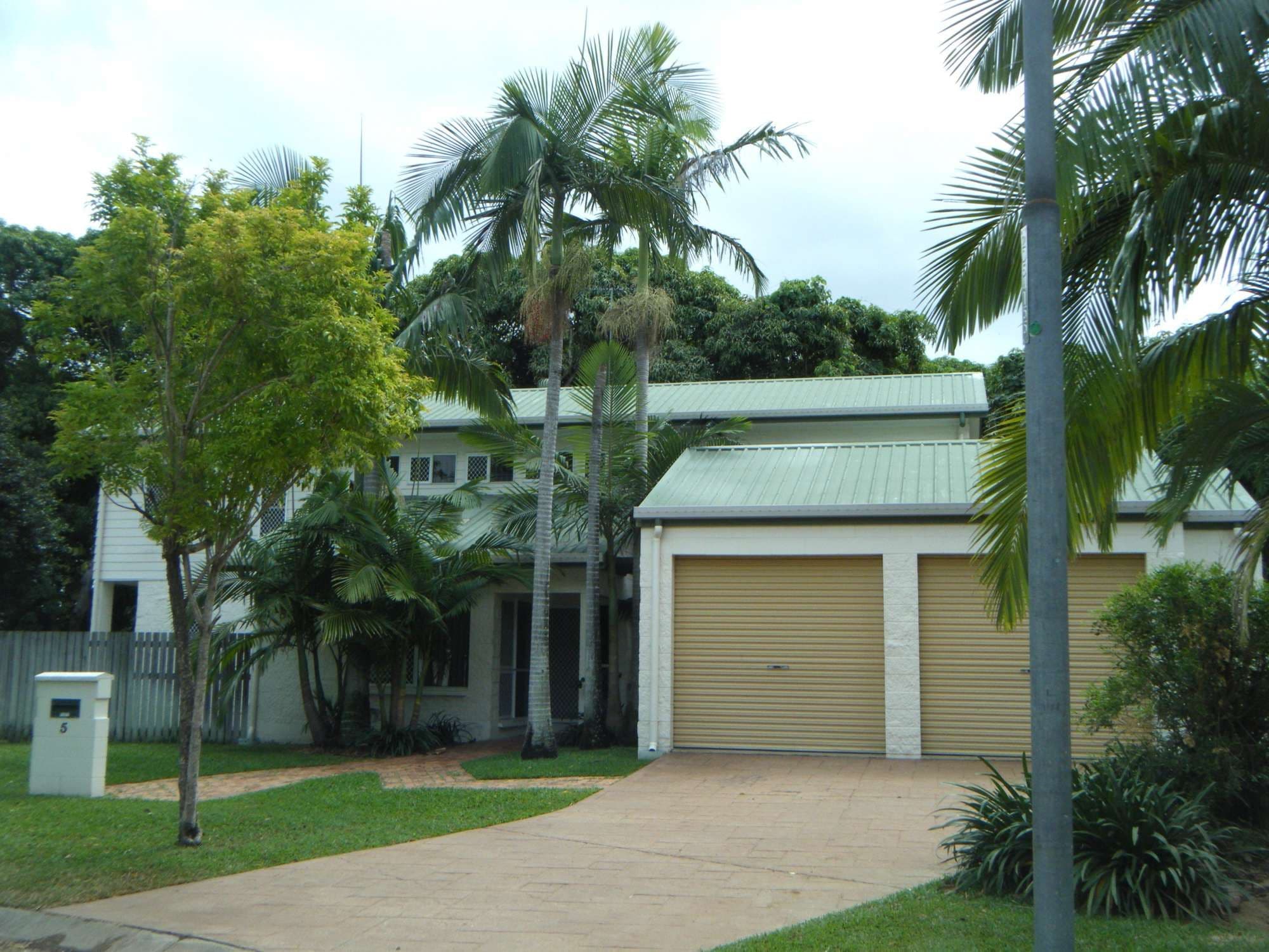 5 Koala Court, KELSO QLD 4815, Kelso - Thumbnail 2