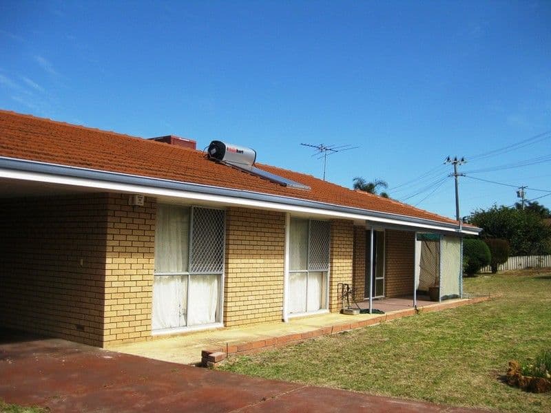 11 Fairfax Road, SWAN VIEW WA 6056, Swan View - Image 1