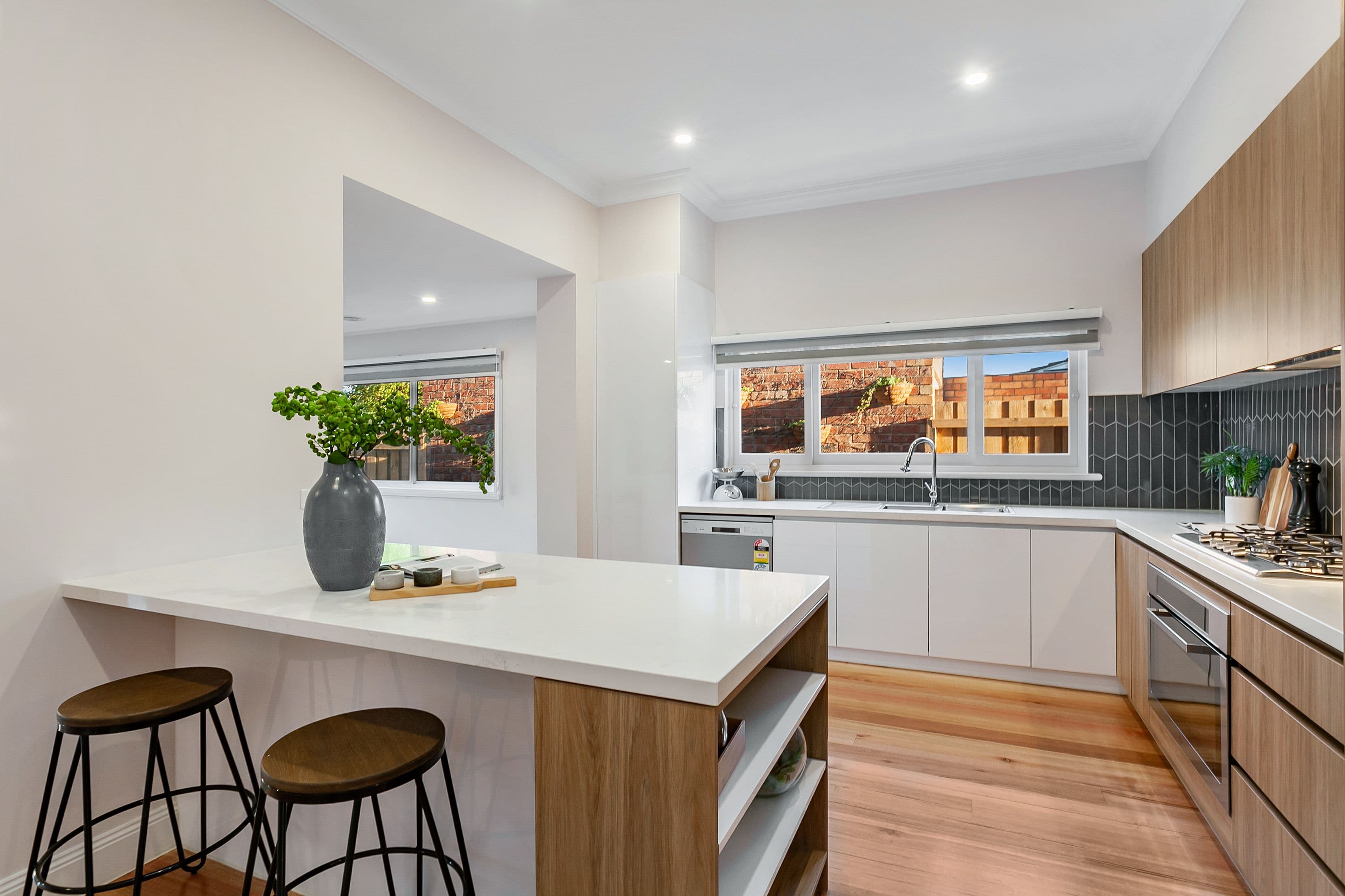 68 Oakhill Avenue, Reservoir VIC 3073, Reservoir - Thumbnail 6