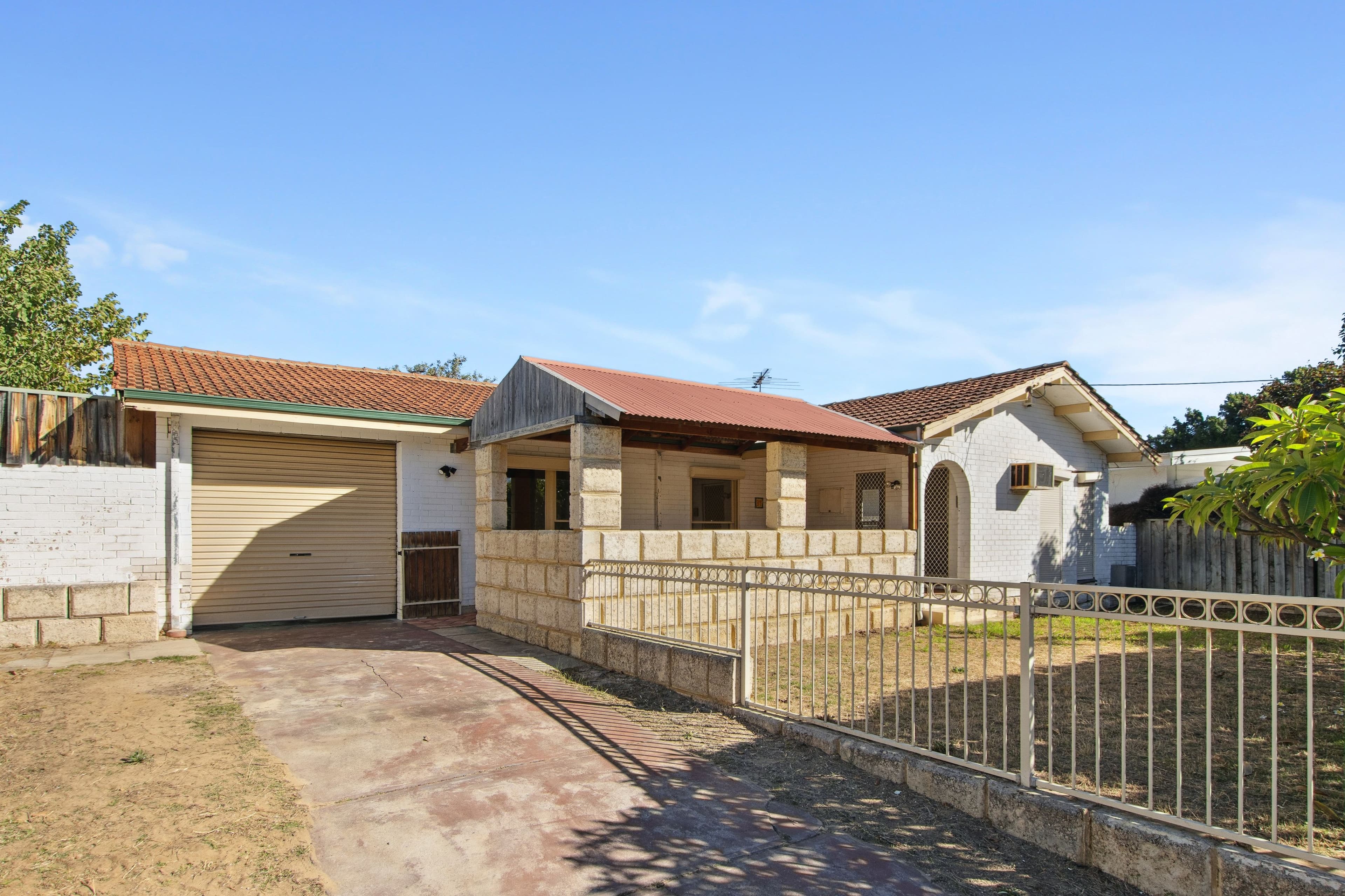 39 Callistemon Street, Greenwood WA 6024, Greenwood - Thumbnail 2