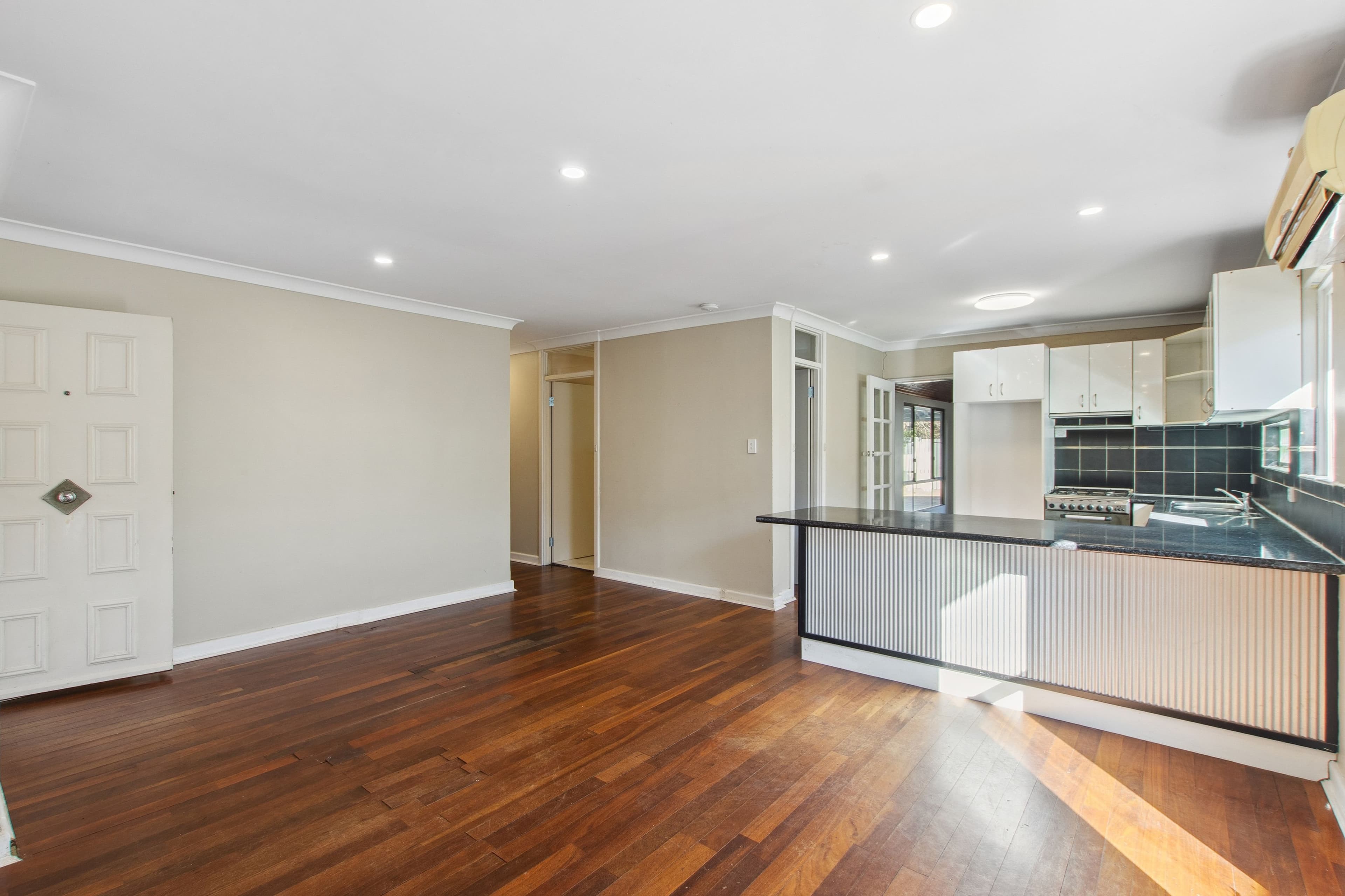39 Callistemon Street, Greenwood WA 6024, Greenwood - Thumbnail 4