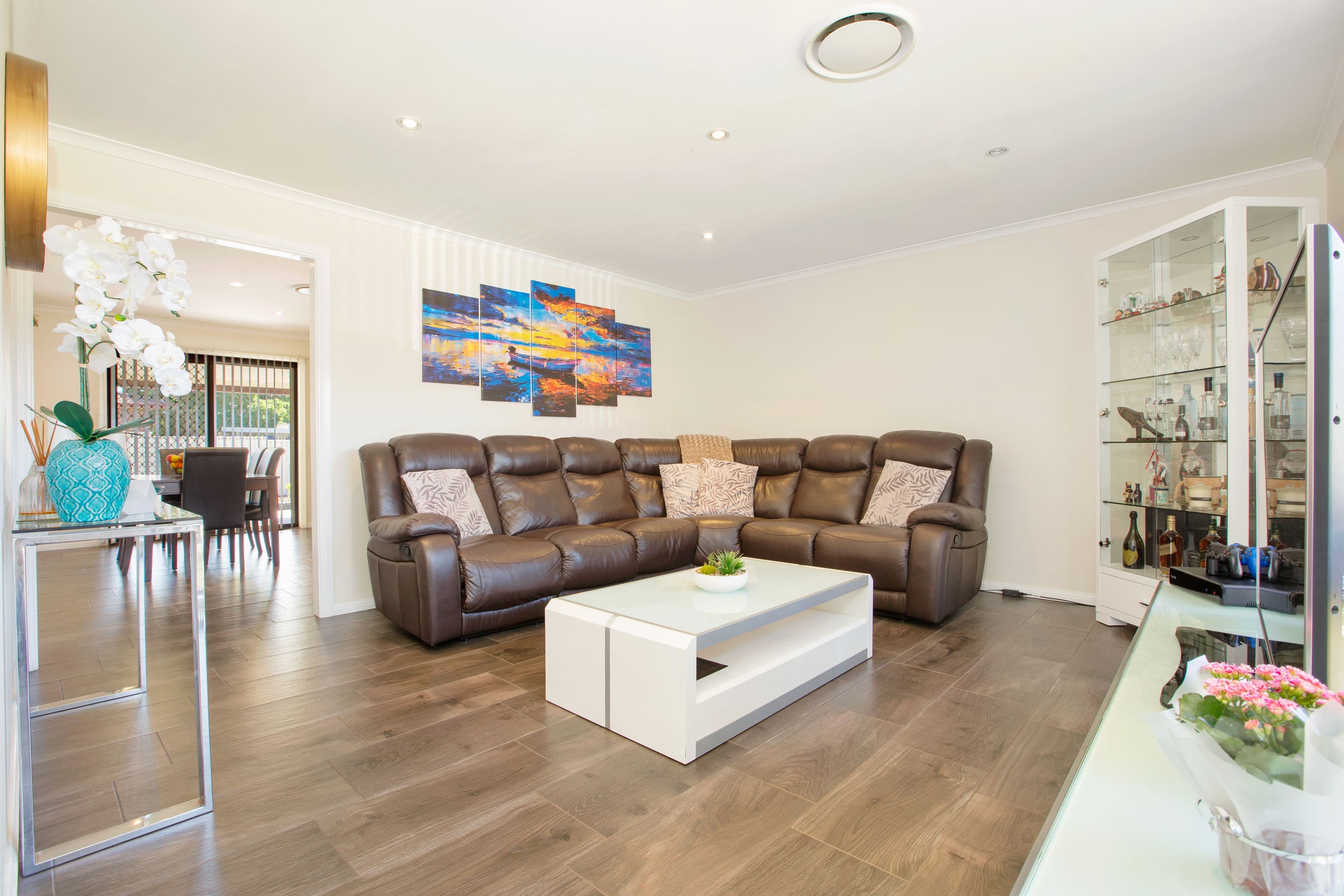 6 Pam Green Place, Doonside NSW 2767, Doonside - Thumbnail 2