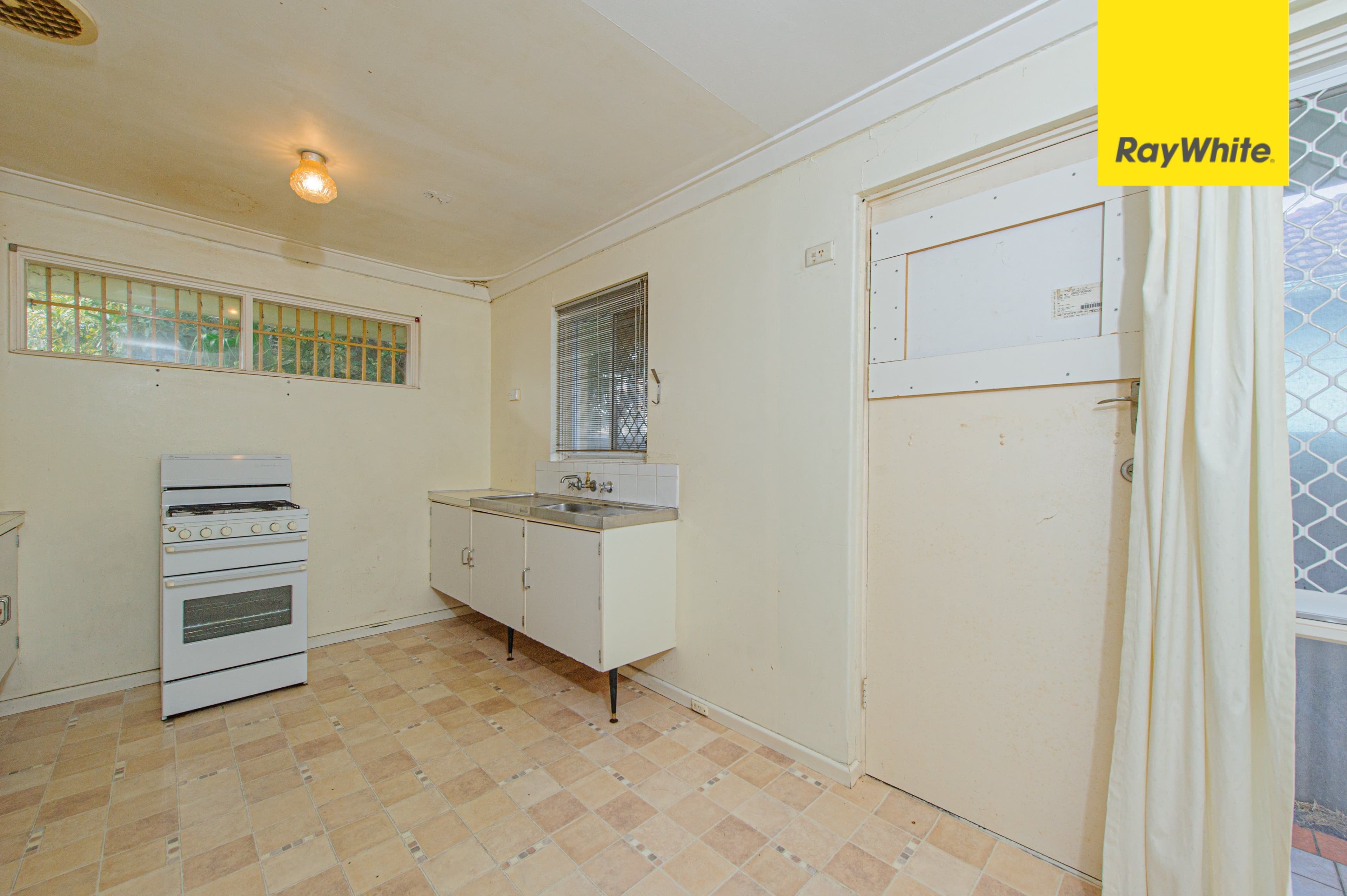 49 Loton Avenue, Midland WA 6056, Midland - Thumbnail 5