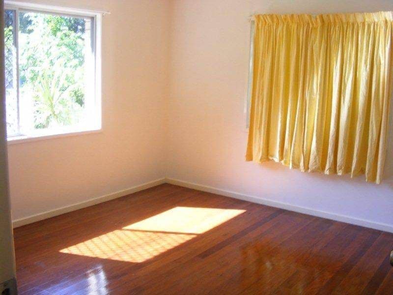 74 Summit Road, POMONA QLD 4568, Pomona - Thumbnail 3