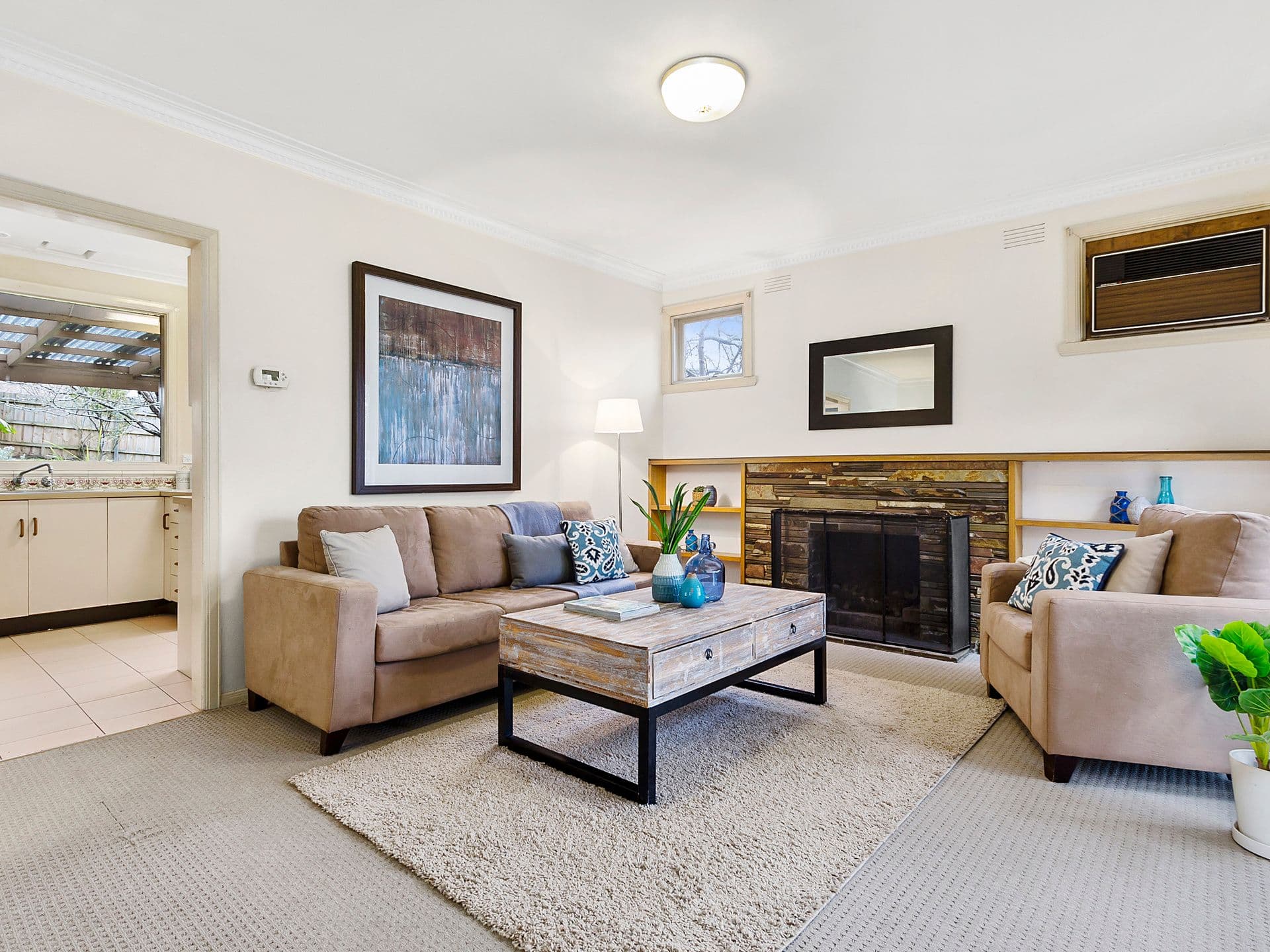 18 Sharrow Road, Mitcham VIC 3132, Mitcham - Thumbnail 2