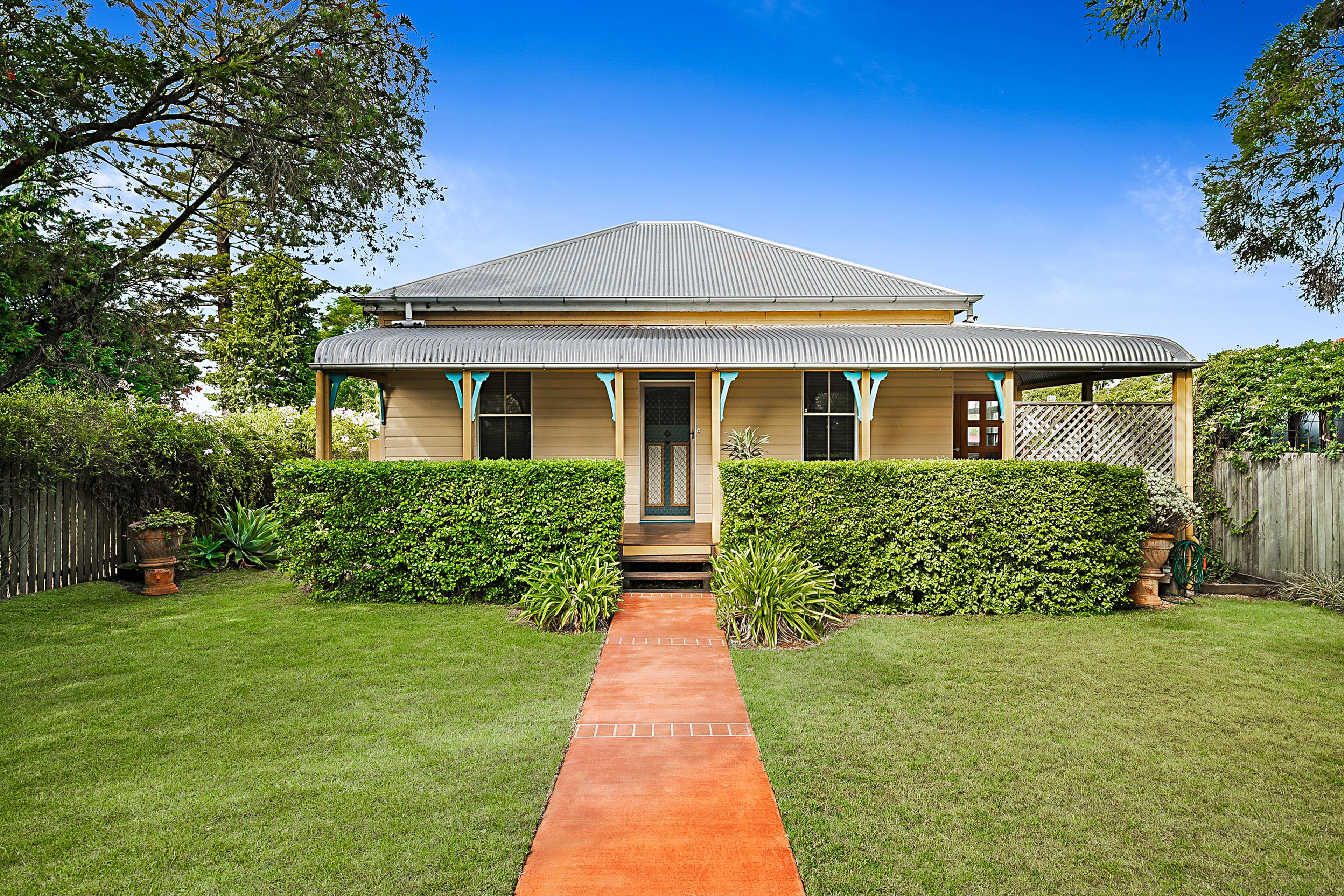 1 Wallace Street, Newtown QLD 4350, Newtown - Image 1