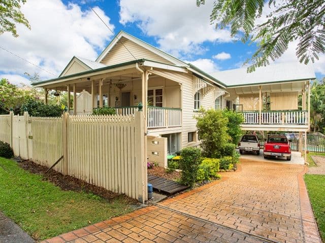 237 Ernest Street, LOTA QLD 4179, Lota - Image 1