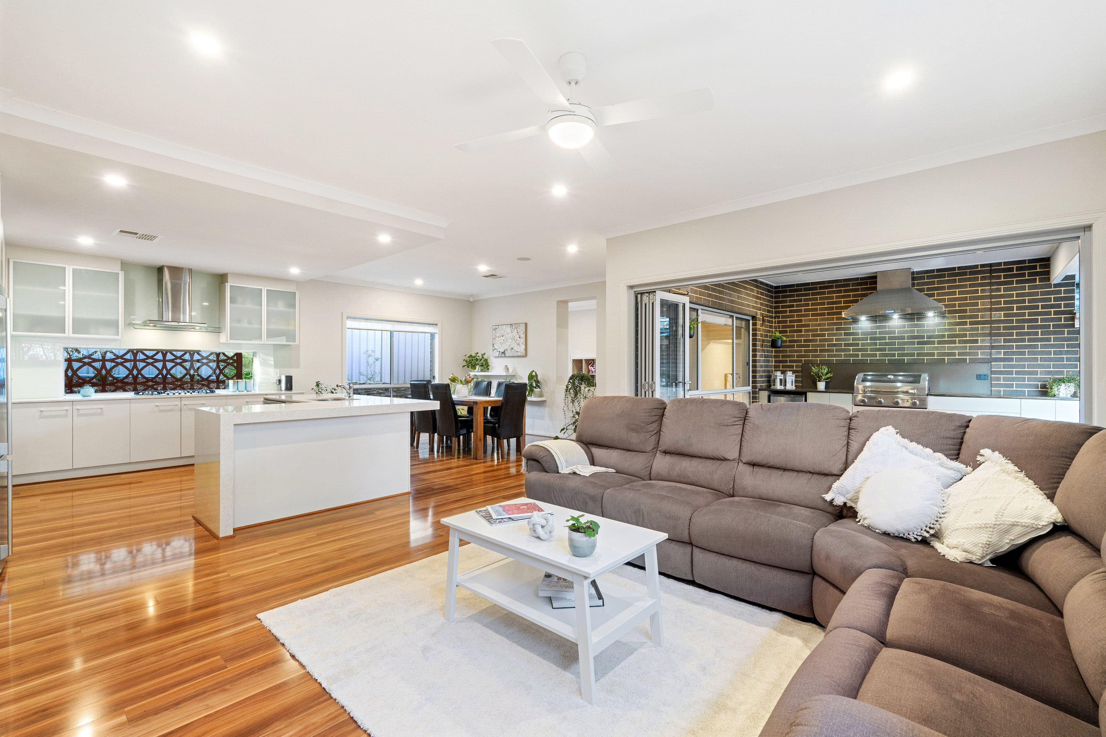 2 Highland Street, Mount Barker SA 5251, Mount Barker - Thumbnail 2