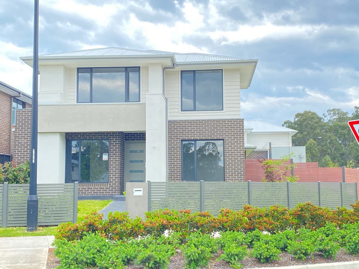 Jordan SpringsJust viewedSoldContact Agent424473 m227 m2Jordan SpringsReady to Move In, Move In - Thumbnail 3
