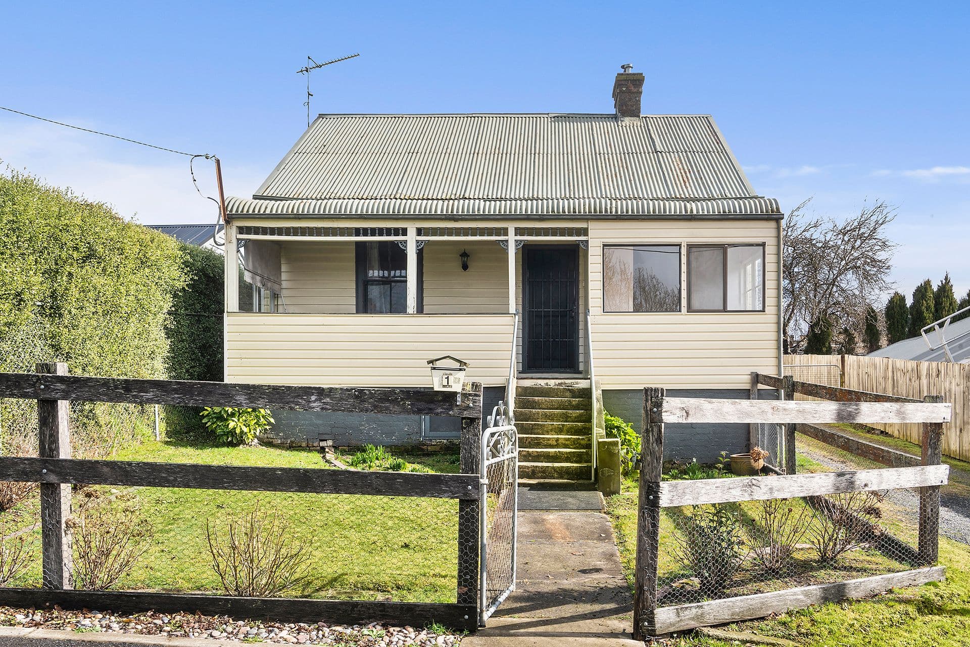 1 Spring Lane, Moss Vale NSW 2577, Moss Vale - Image 1