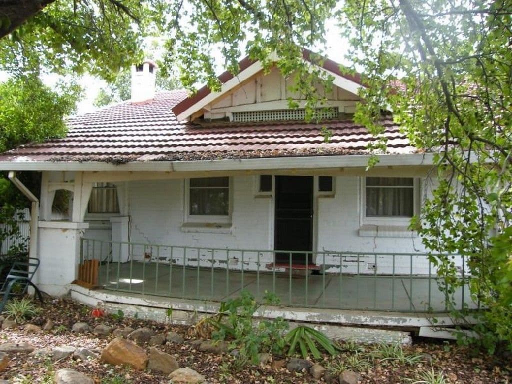 20 Spring Street, Forbes NSW 2871, Forbes - Image 1