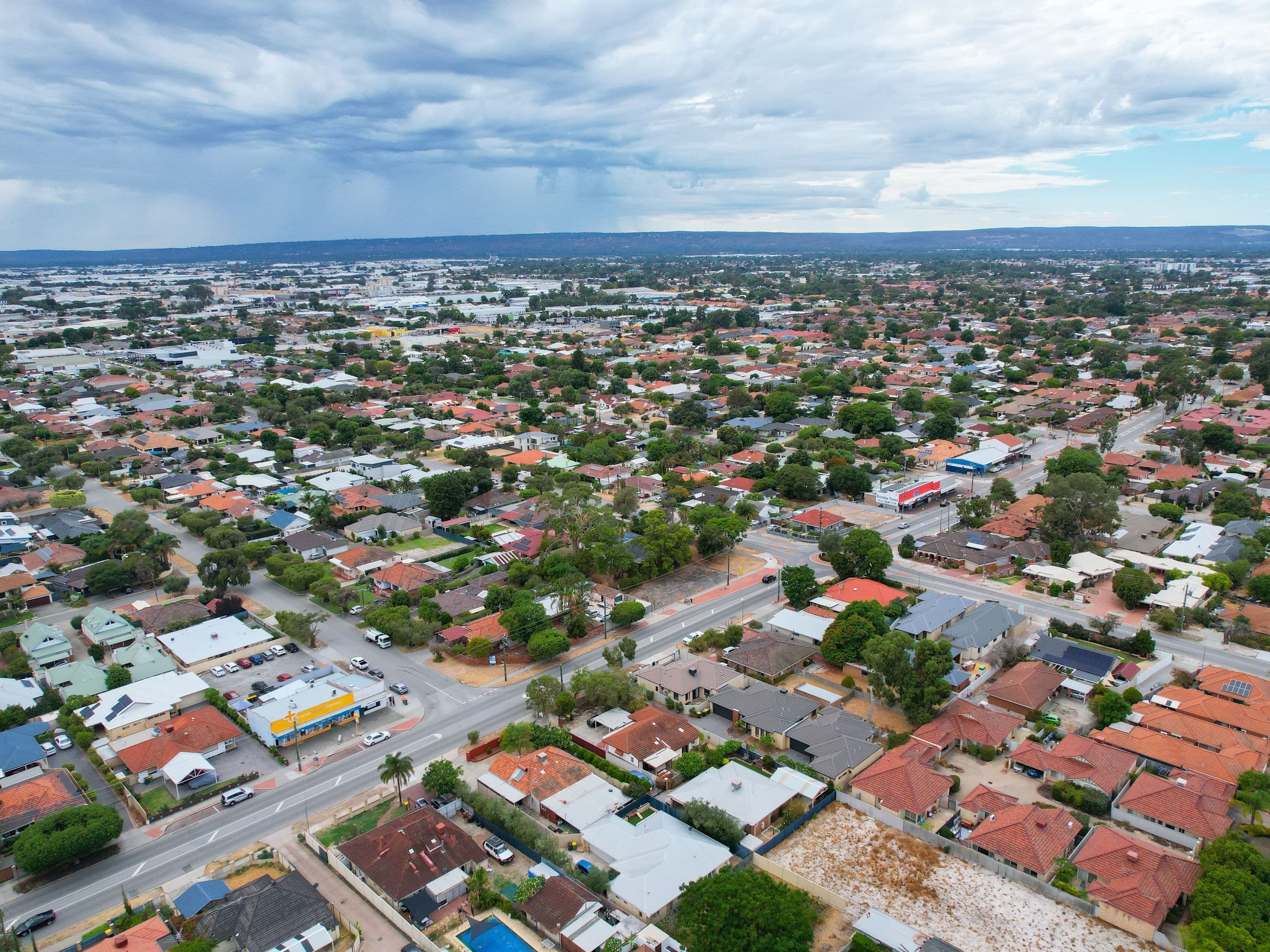 13 Chapman Road, St James WA 6102, St James - Thumbnail 7