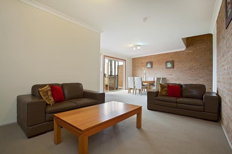 39 Malinya Crescent, MOOREBANK NSW 2170, Moorebank - Thumbnail 3