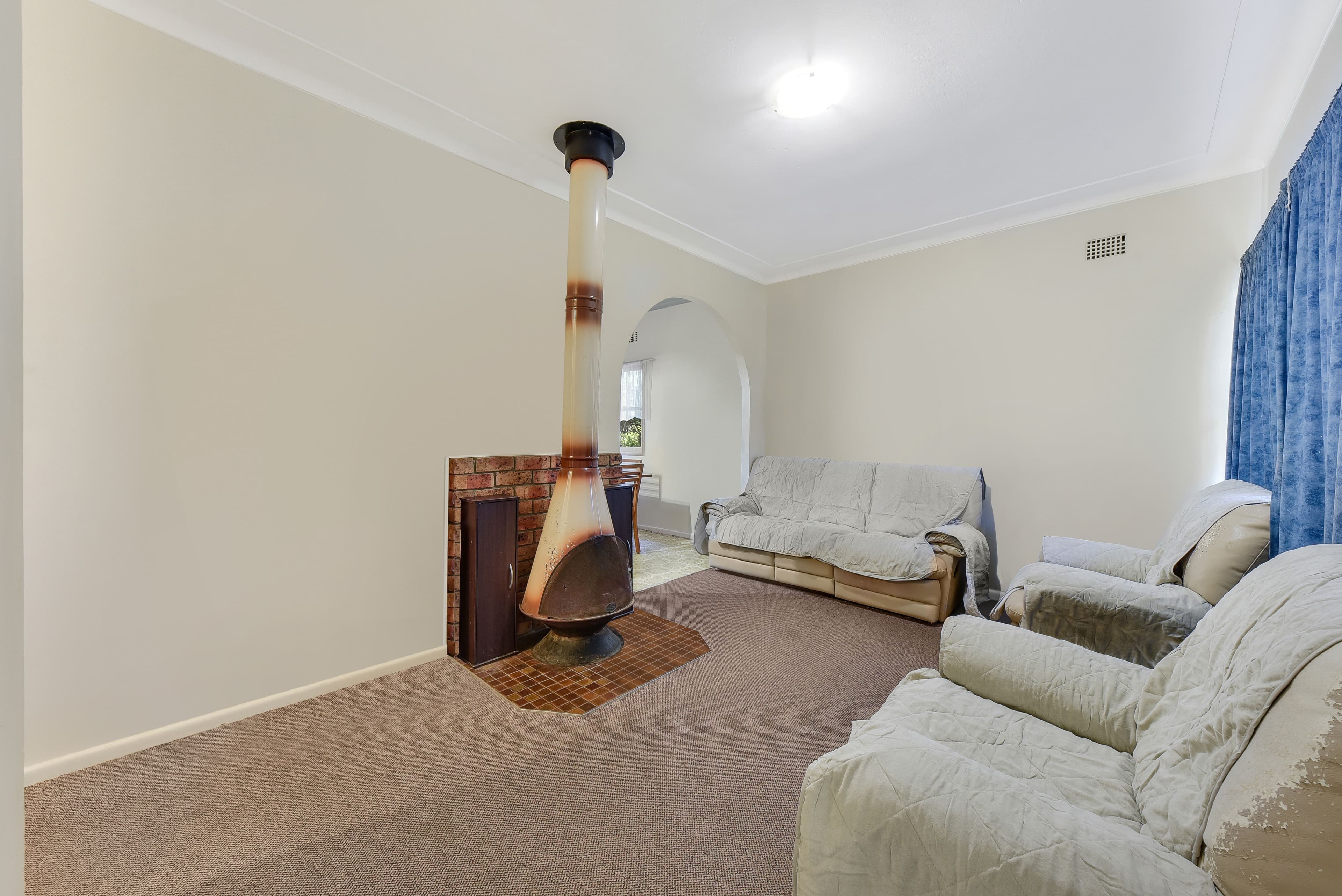 27 Waminda Avenue, Campbelltown NSW 2560, Campbelltown - Thumbnail 2