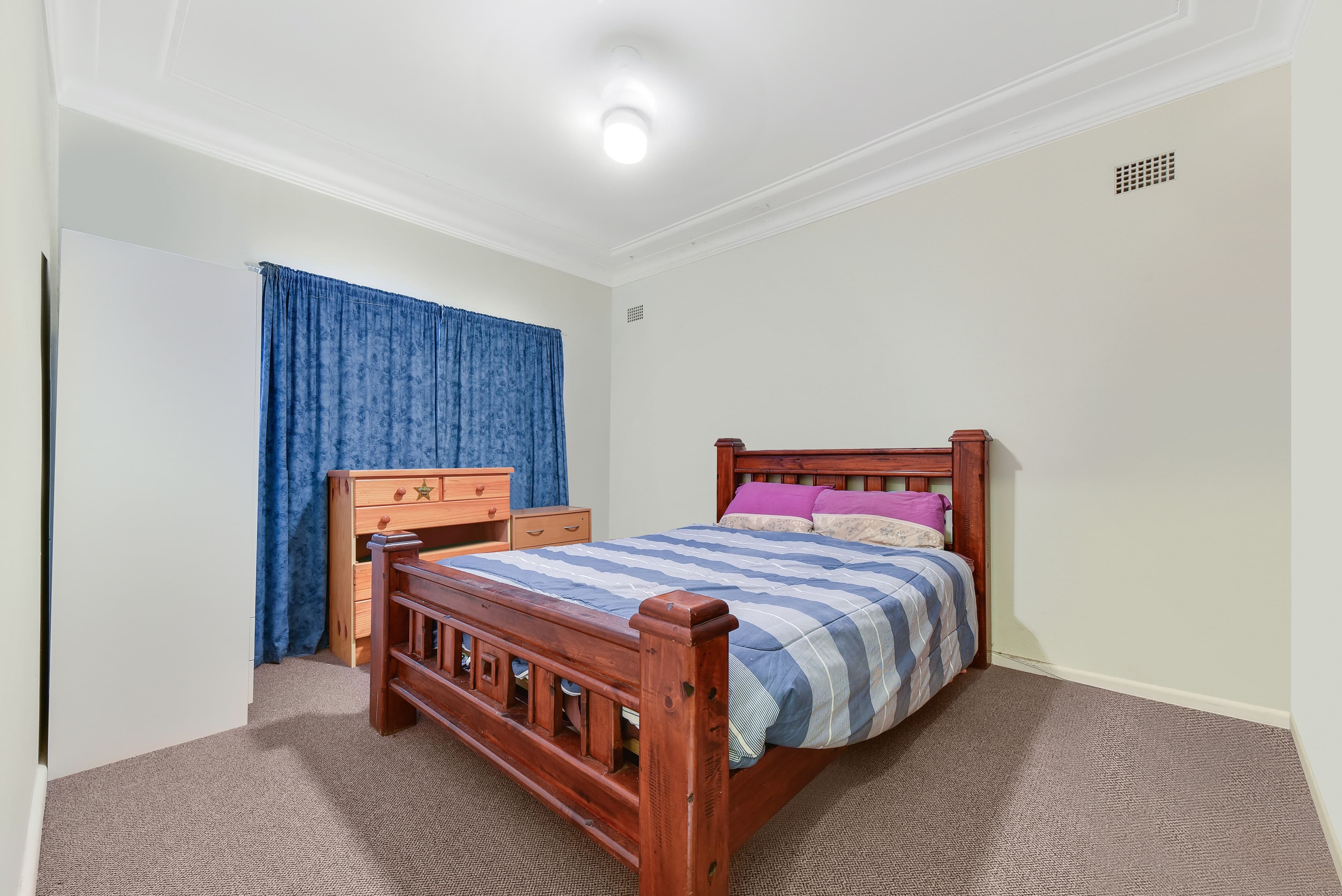 27 Waminda Avenue, Campbelltown NSW 2560, Campbelltown - Thumbnail 4