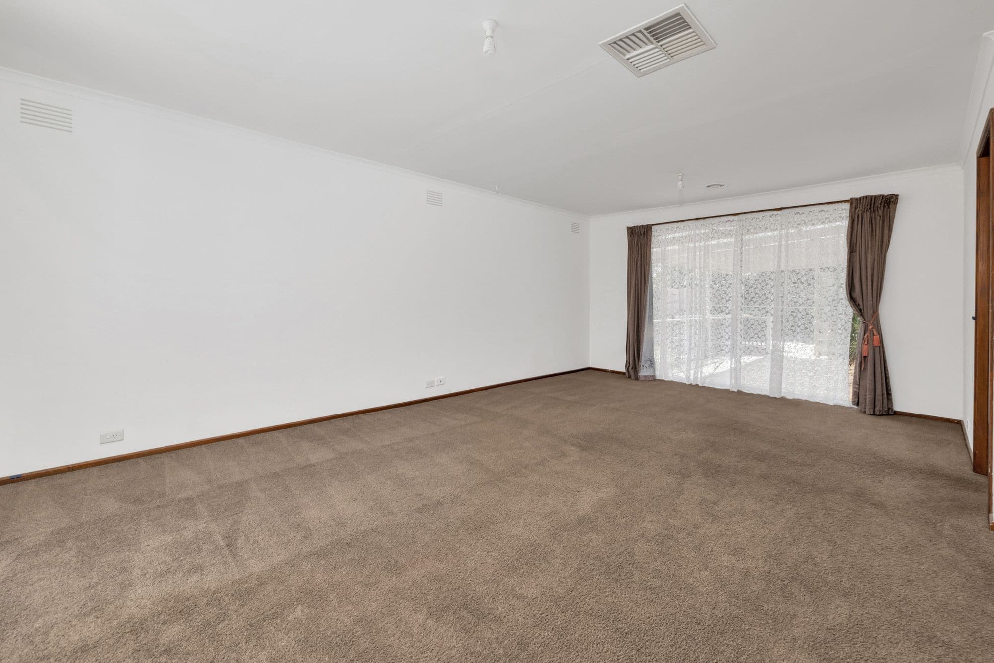 46 Parramatta Road, Werribee VIC 3030, Werribee - Thumbnail 5