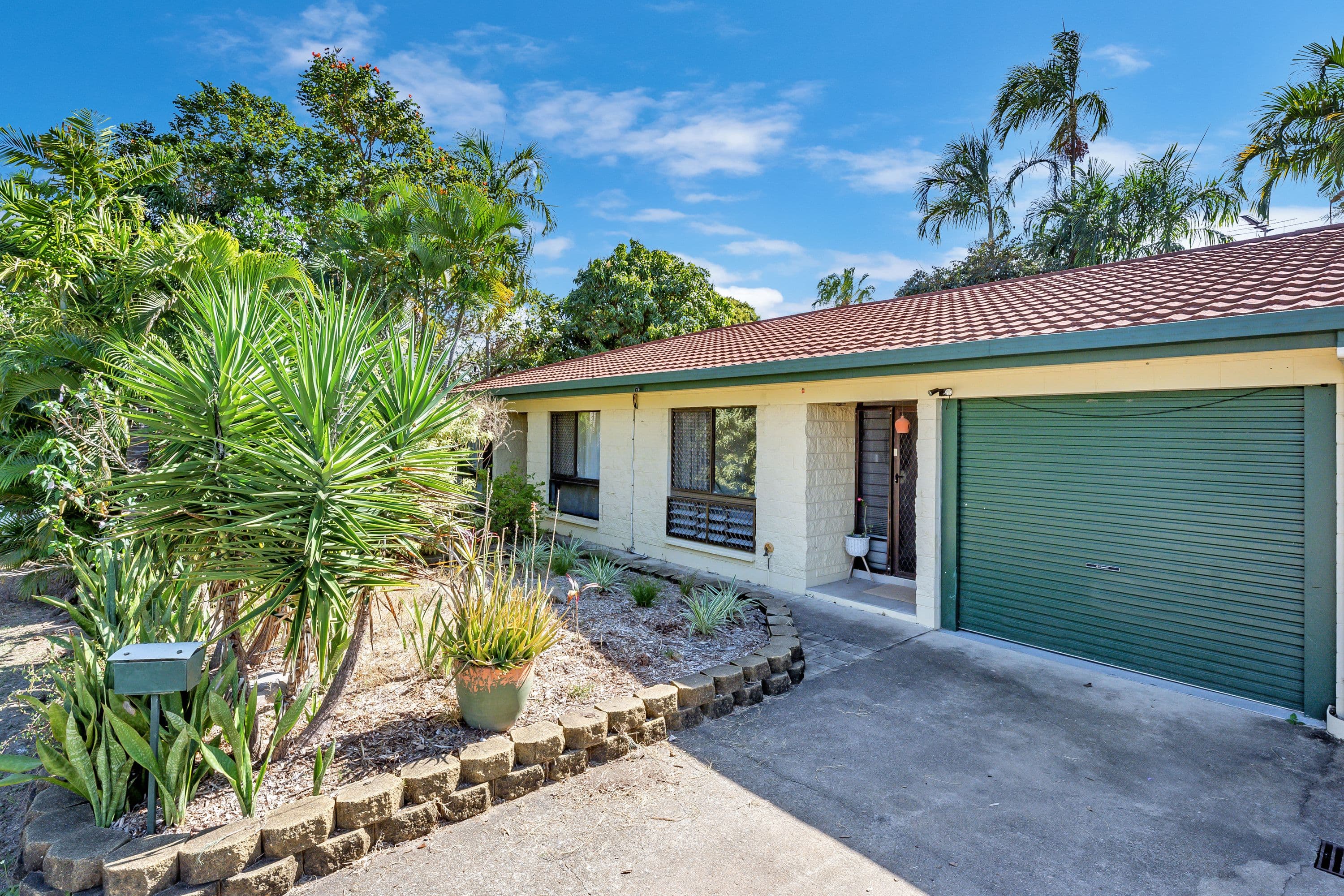 11-13 Hughes Street, Hermit Park QLD 4812, Hermit Park - Thumbnail 7