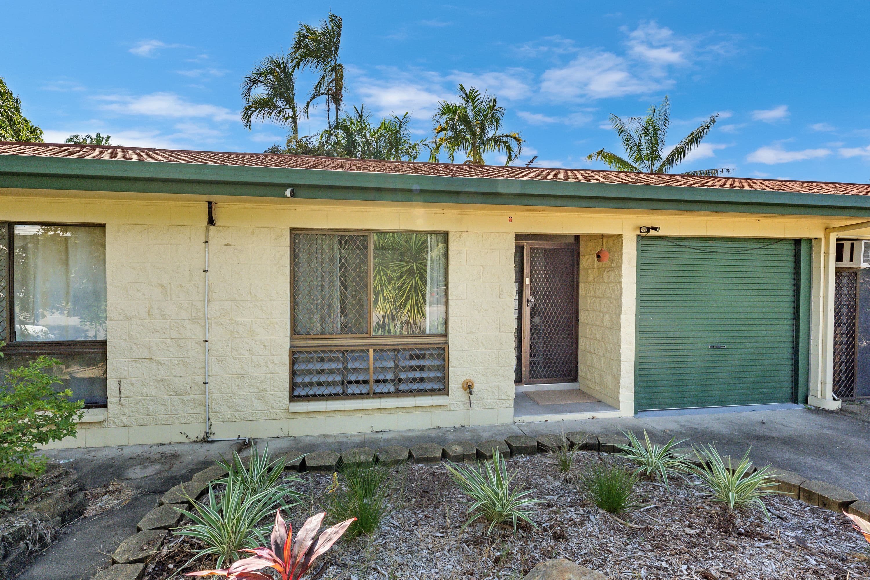 11-13 Hughes Street, Hermit Park QLD 4812, Hermit Park - Thumbnail 8