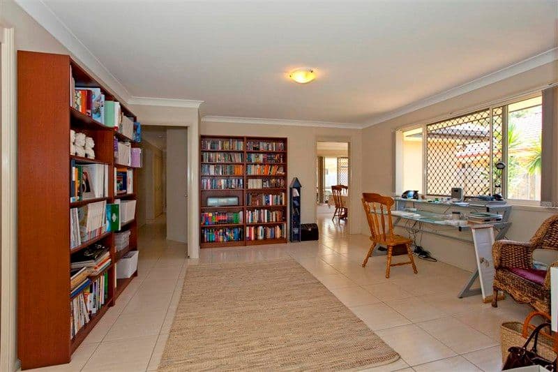5 Sainsbury Avenue, Greensborough, VIC, 3088, Greensborough - Thumbnail 5