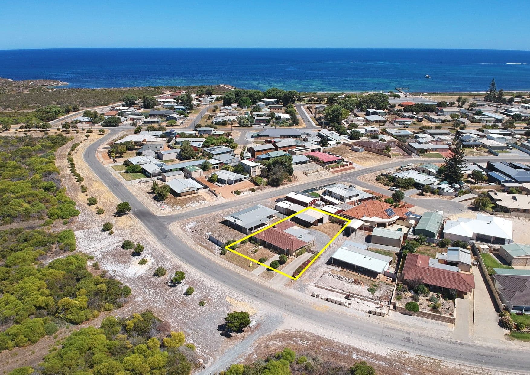 40 Hunter Crescent, Green Head WA 6514, Green Head - Thumbnail 4