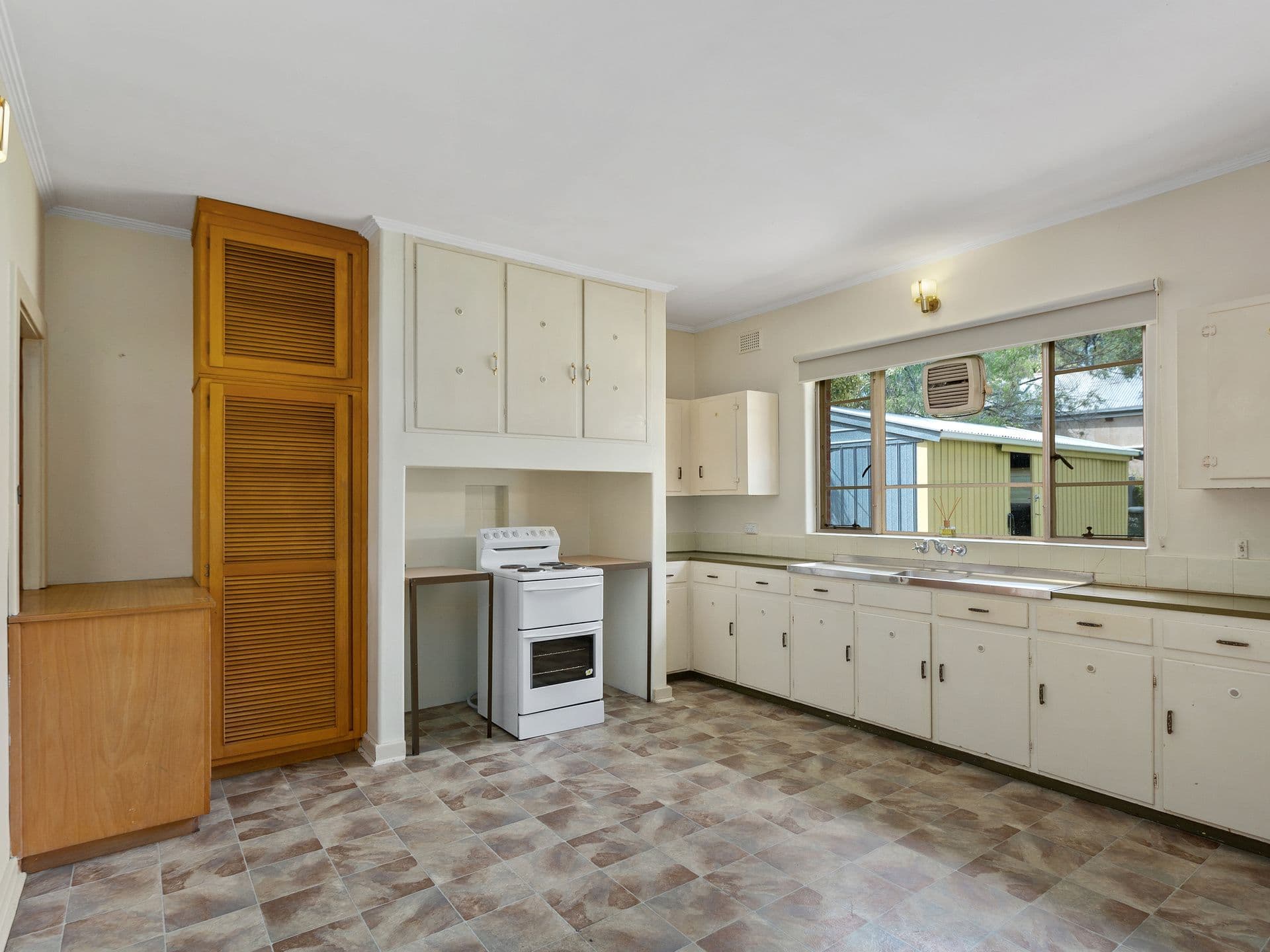 22 Ashbourne Avenue, Kingswood SA 5062, Kingswood - Thumbnail 6