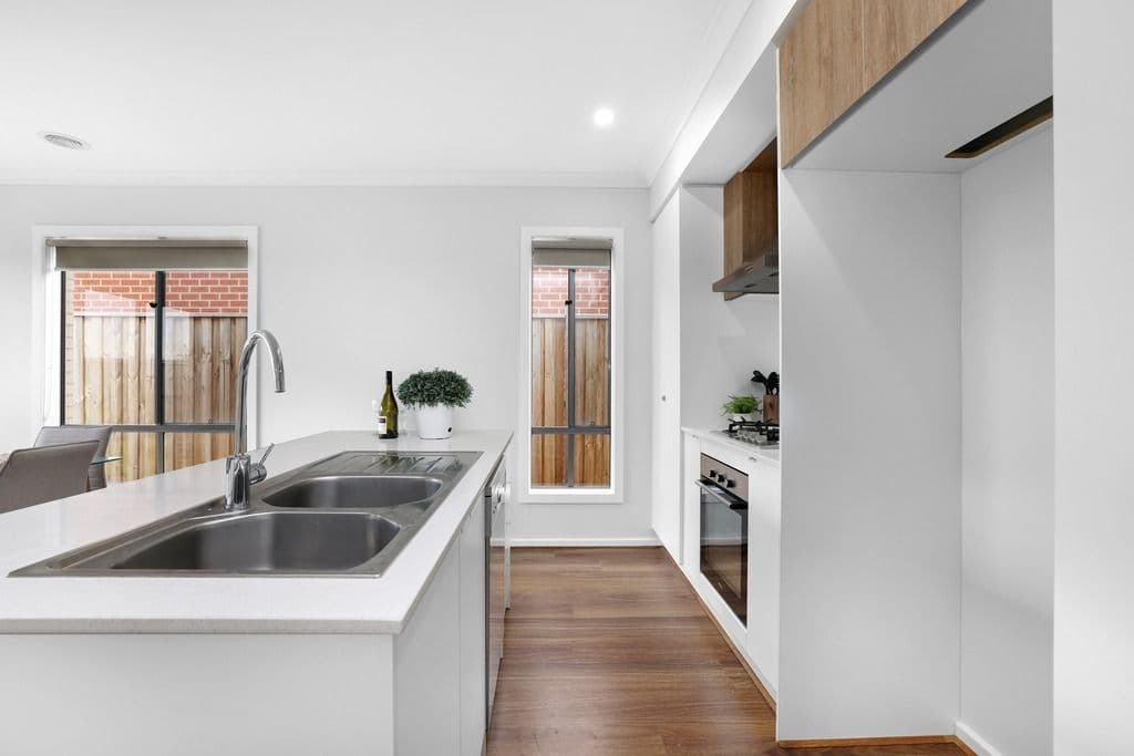 4 Avaward Street, Wyndham Vale VIC 3024, Wyndham Vale - Thumbnail 6