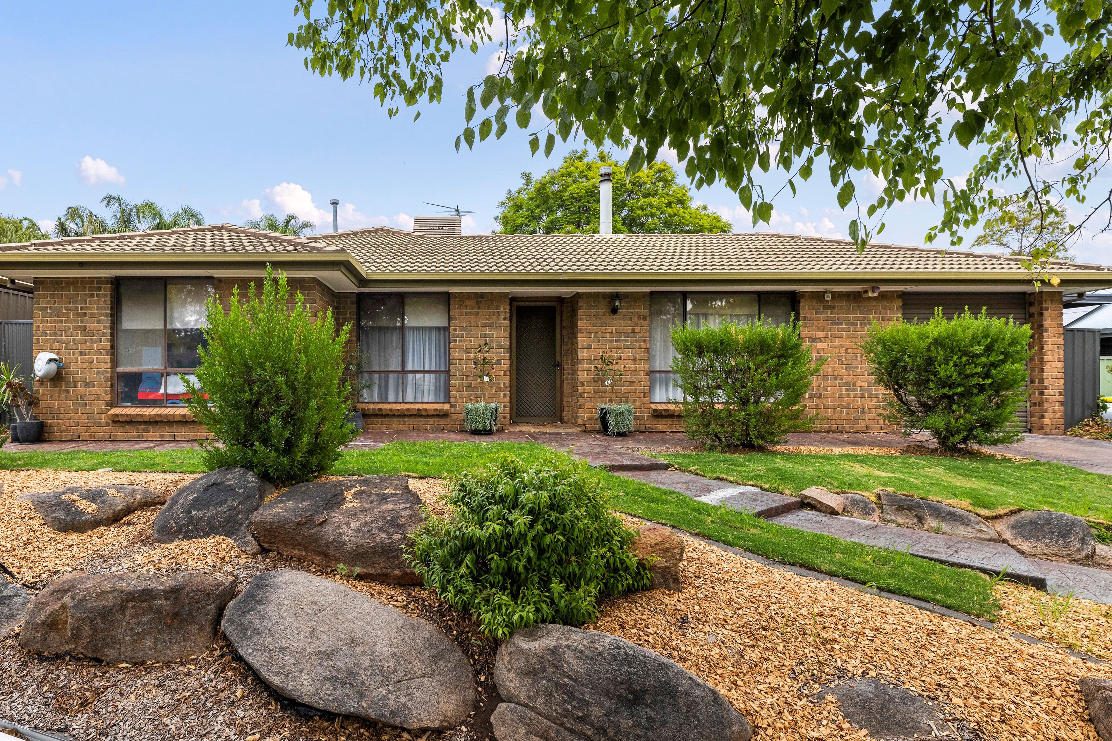 7 Lord Hobart Court, Surrey Downs SA 5126, Surrey Downs - Image 1