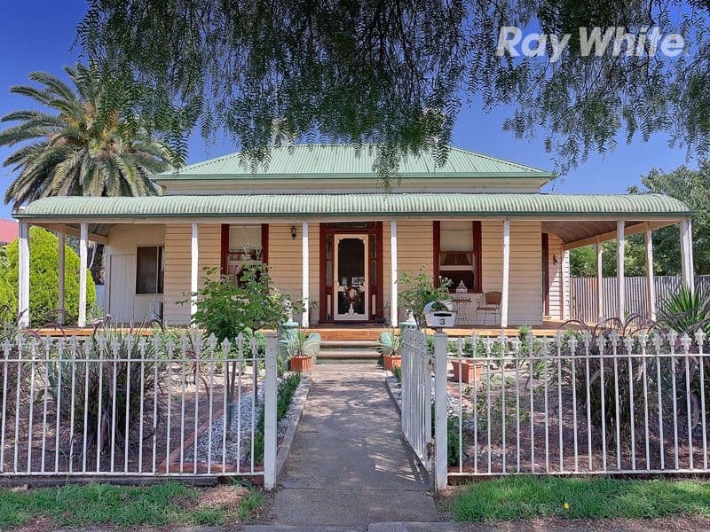 3 Parade Place, COROWA NSW 2646, Corowa - Image 1