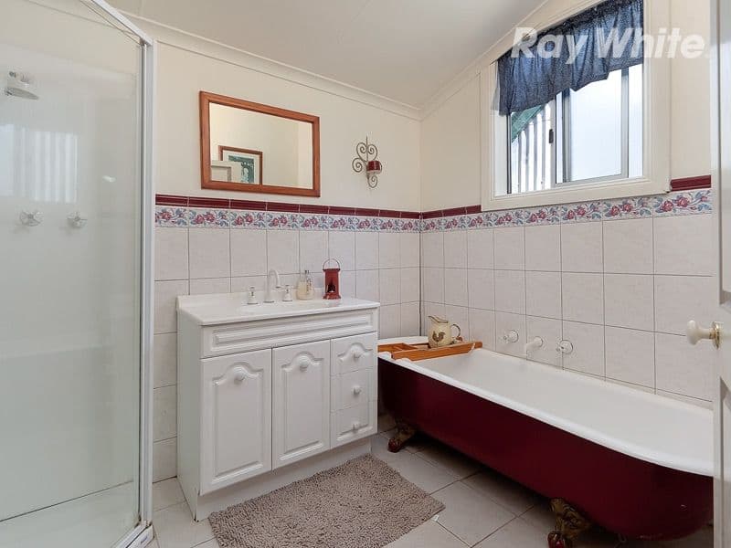 3 Parade Place, COROWA NSW 2646, Corowa - Thumbnail 3