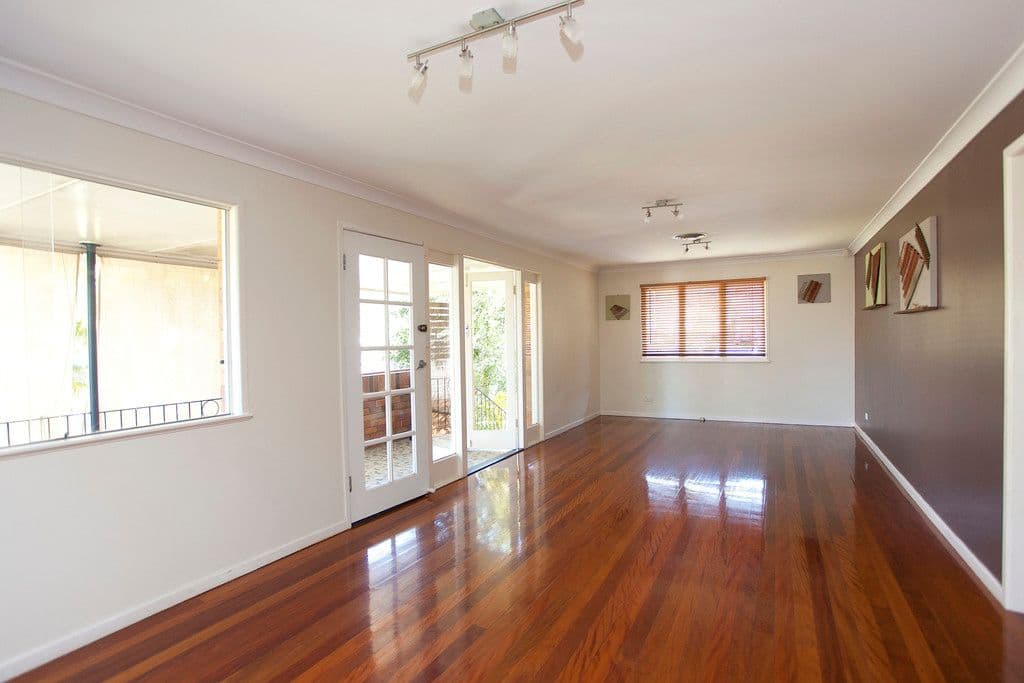 16 Curfew Street, Upper Mount Gravatt QLD 4122, Upper Mount Gravatt - Thumbnail 2