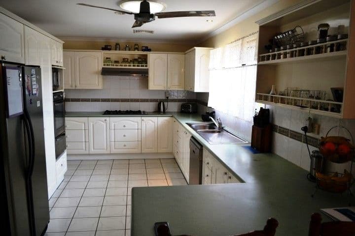 5 Hillcrest Avenue, SCARNESS QLD 4655, Scarness - Thumbnail 3