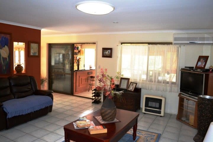 5 Hillcrest Avenue, SCARNESS QLD 4655, Scarness - Thumbnail 4
