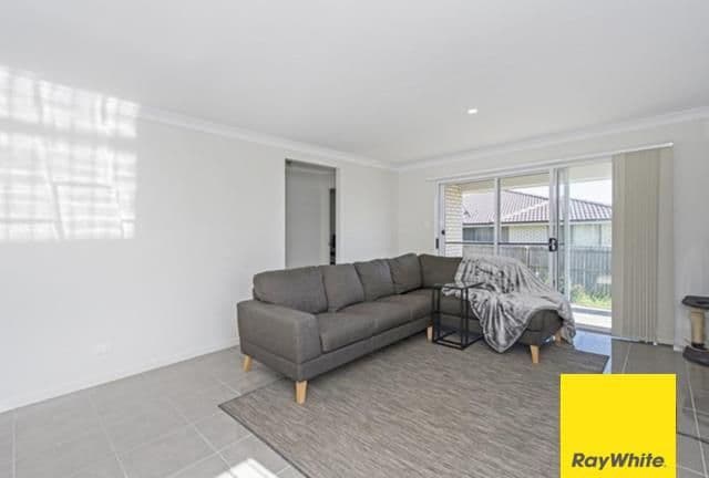 13 Milly Circuit, Ormeau QLD 4208, Ormeau - Thumbnail 3