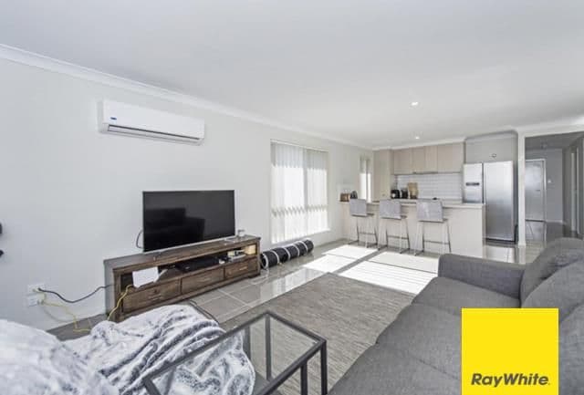 13 Milly Circuit, Ormeau QLD 4208, Ormeau - Thumbnail 4